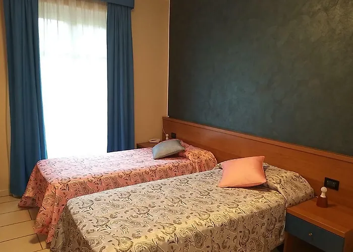 Ξενοδοχείο Garden 3*